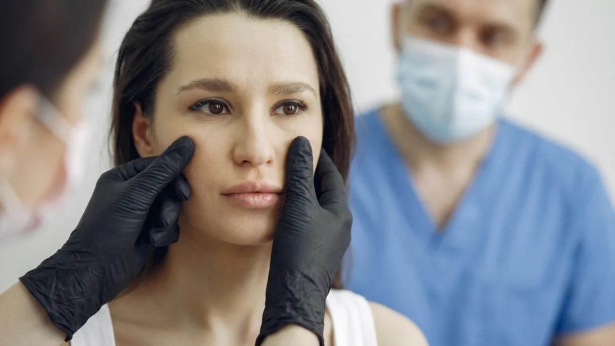 Quais procedimentos de face, pálpebras e cirurgia íntima podem ser indicados para cada objetivo?